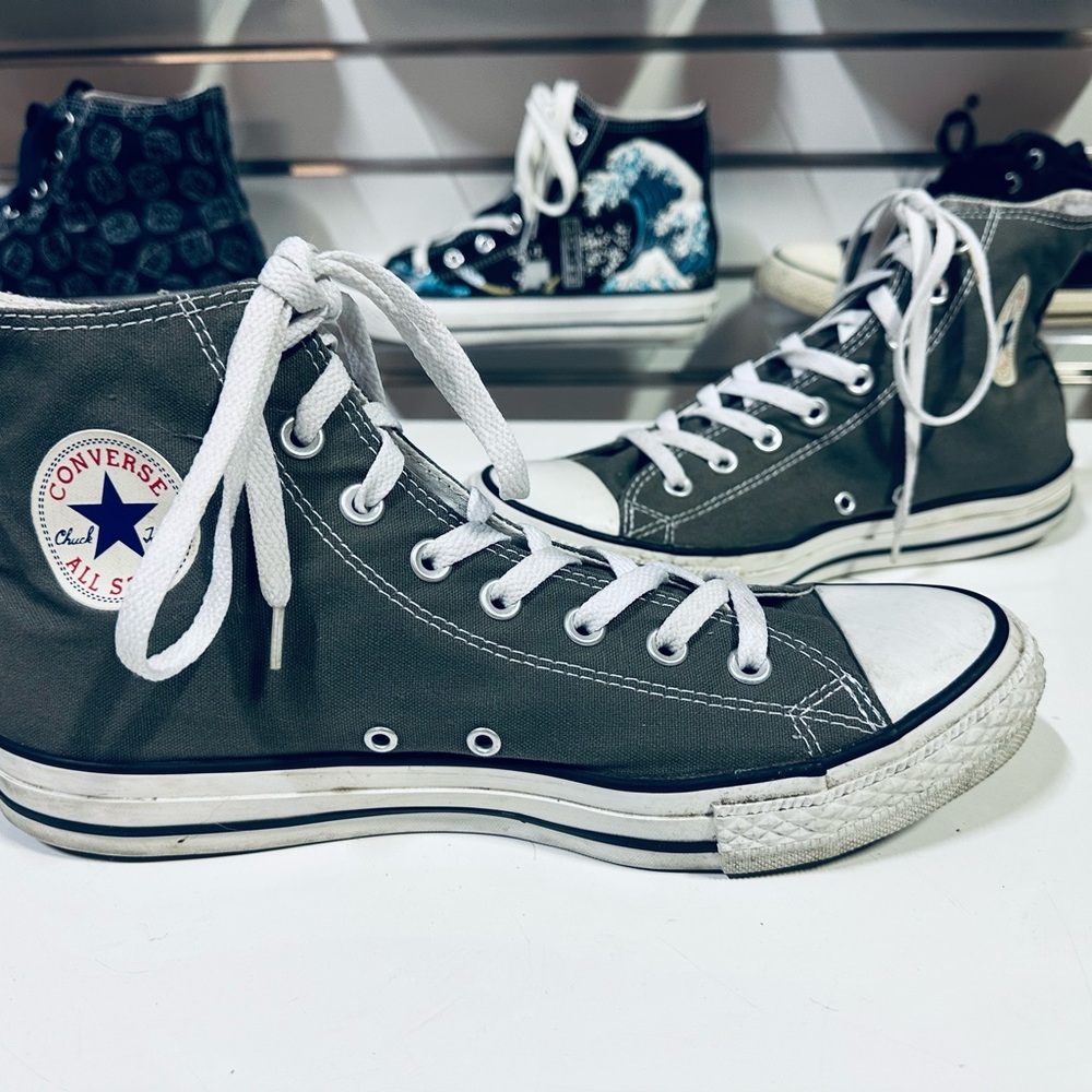 Classic Converse All-Star Chuck Taylor Gray High-Top Sneakers